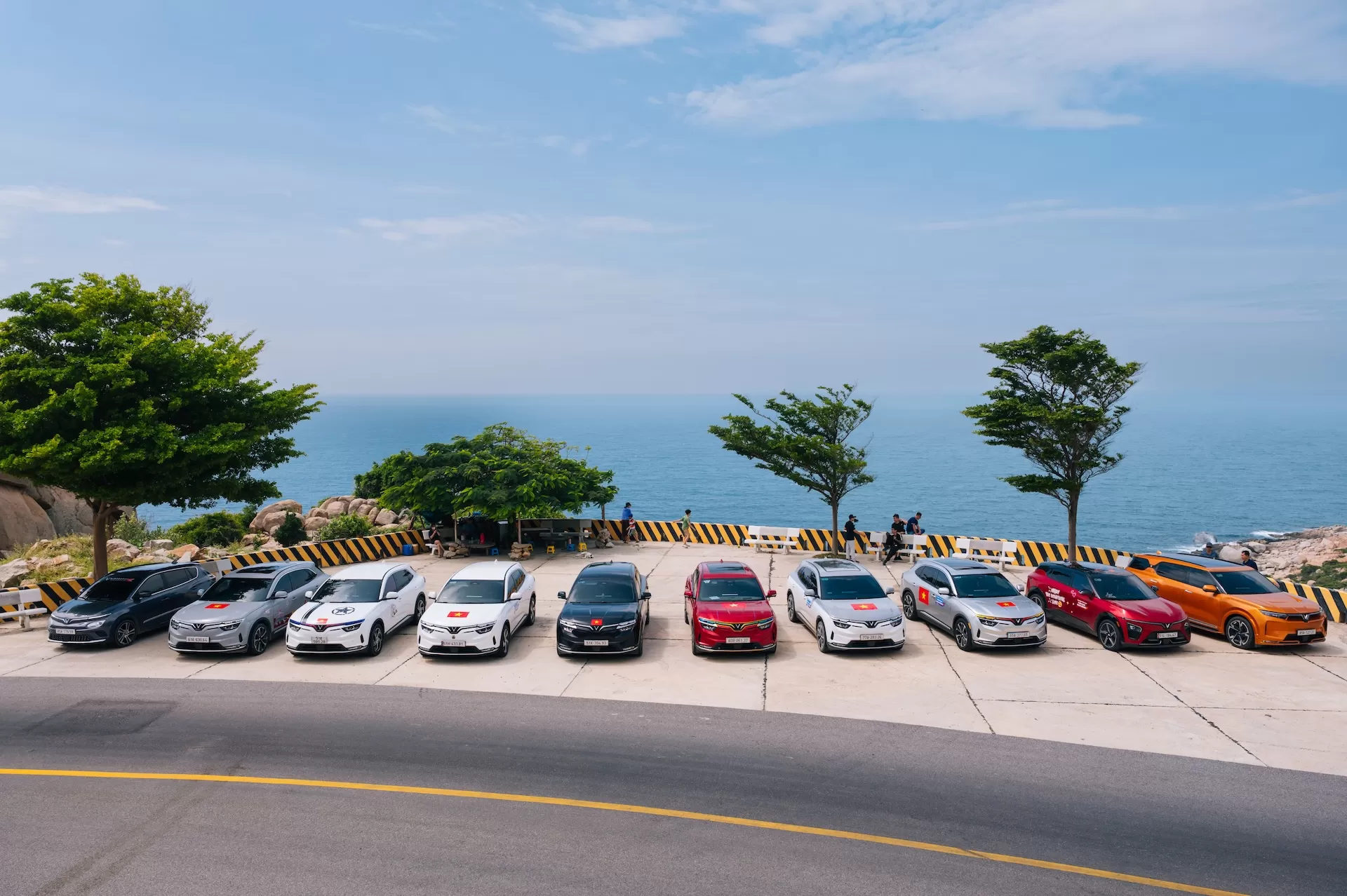 VINFAST BÀN GIAO 16.172 Ô TÔ ĐIỆN CHO KHÁCH HÀNG TRONG THÁNG 1/2026